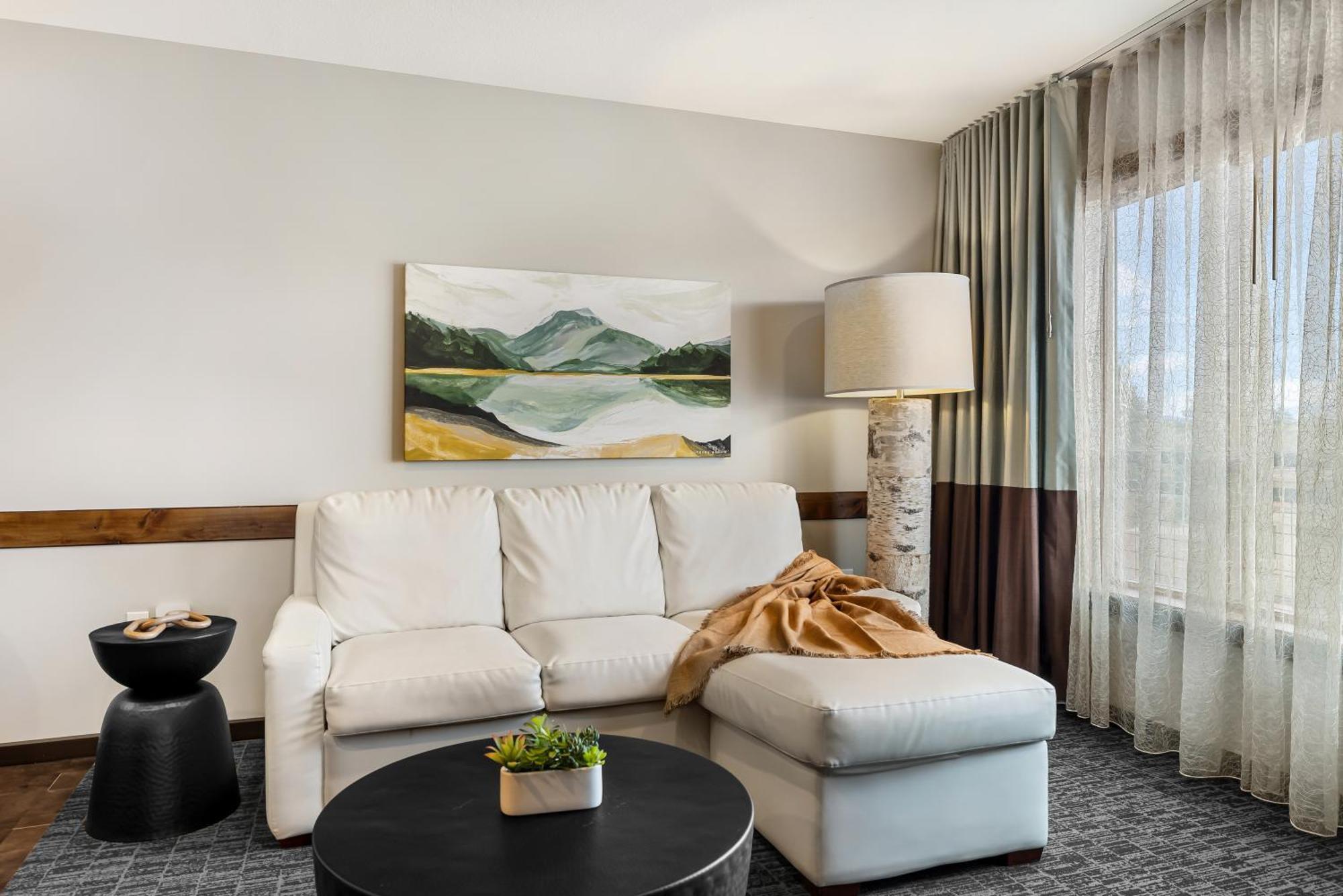 Mountain View Suite,1592084236:JPEG